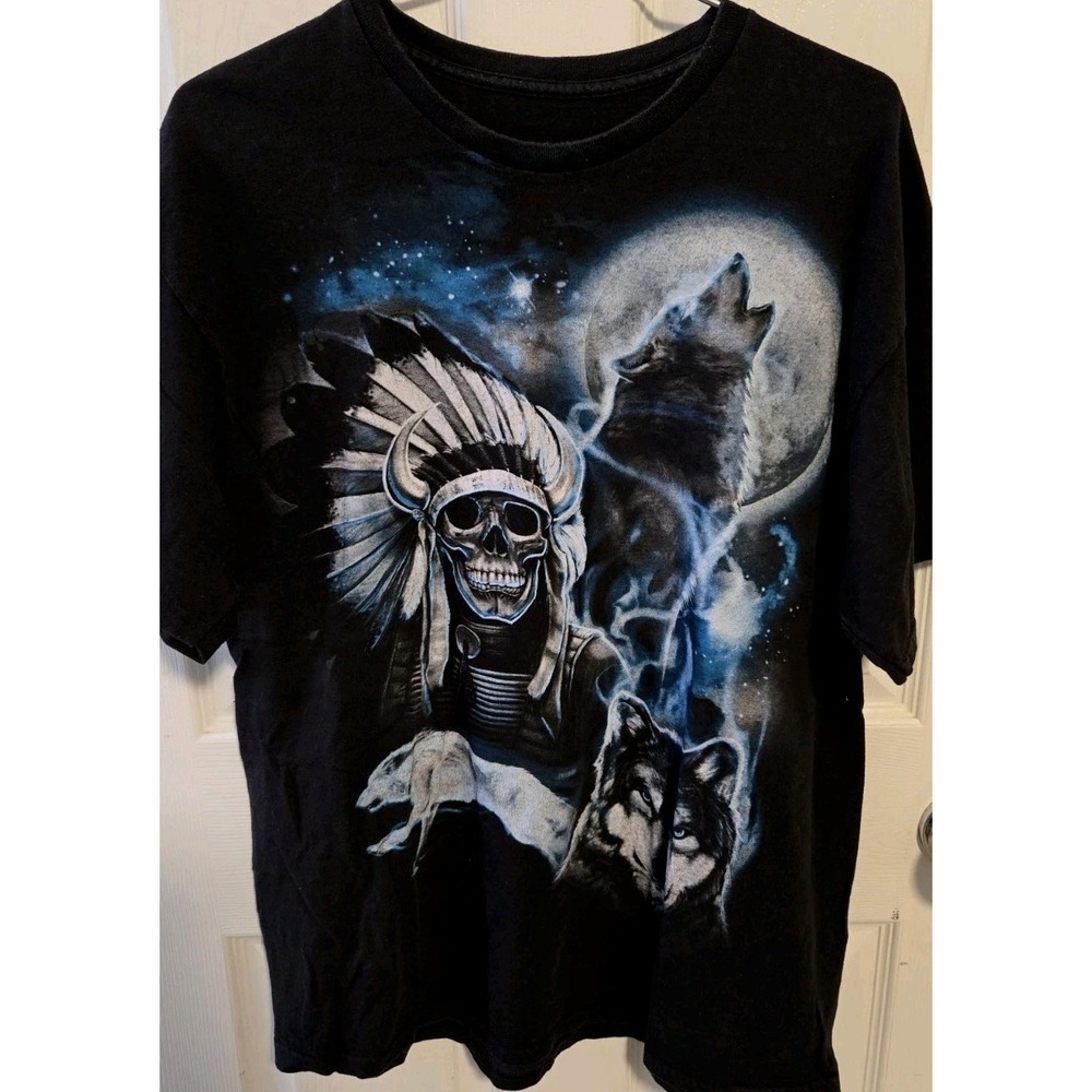 Vintage 90s 3 Wolf Moon Indian Native American Chief Skeleton Large